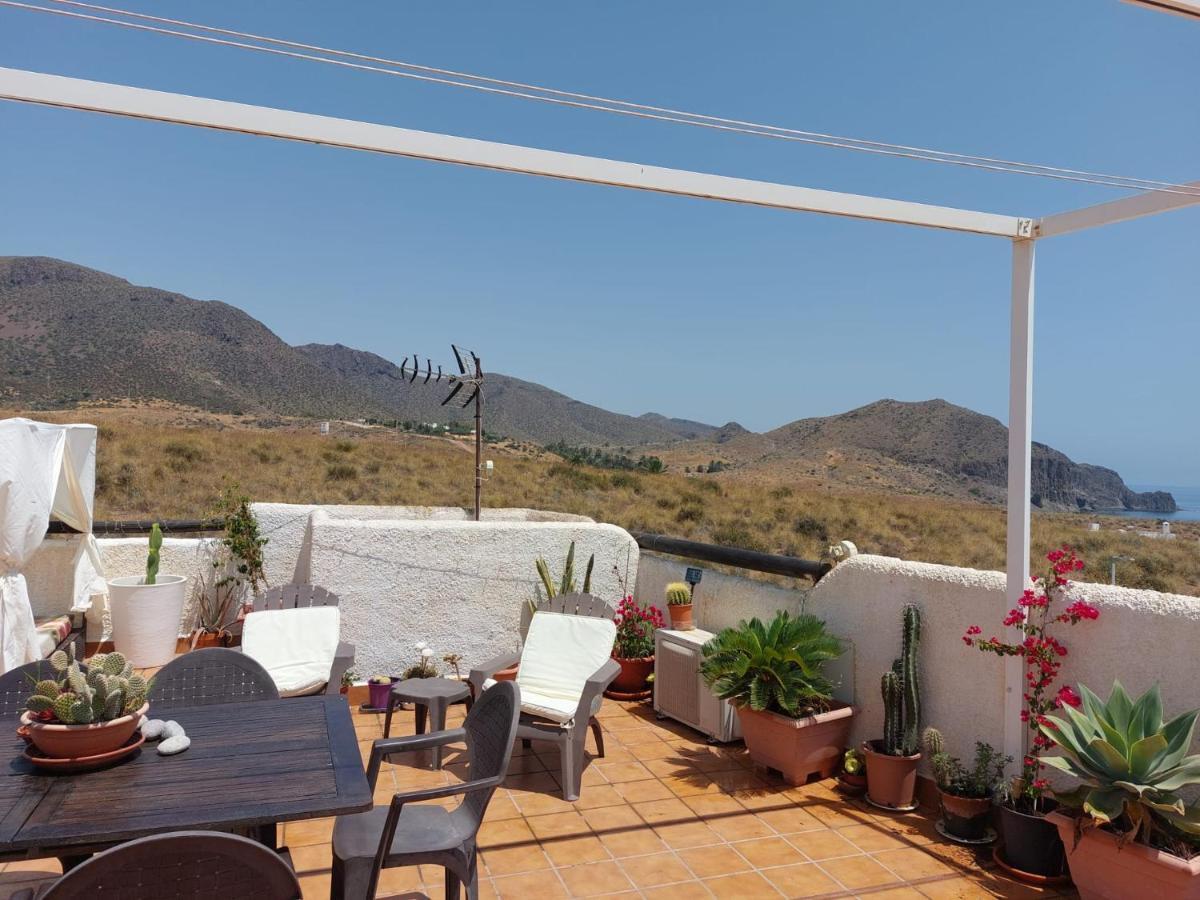 Isleta Apartamento Con Terraza, Vistas Y Wifi 拉伊斯莱塔德尔摩洛 外观 照片